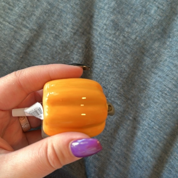 RETIRED PEARL DOT Nora Fleming Baby Bowl with Pumpkin Spice Mini - Picture 13 of 13